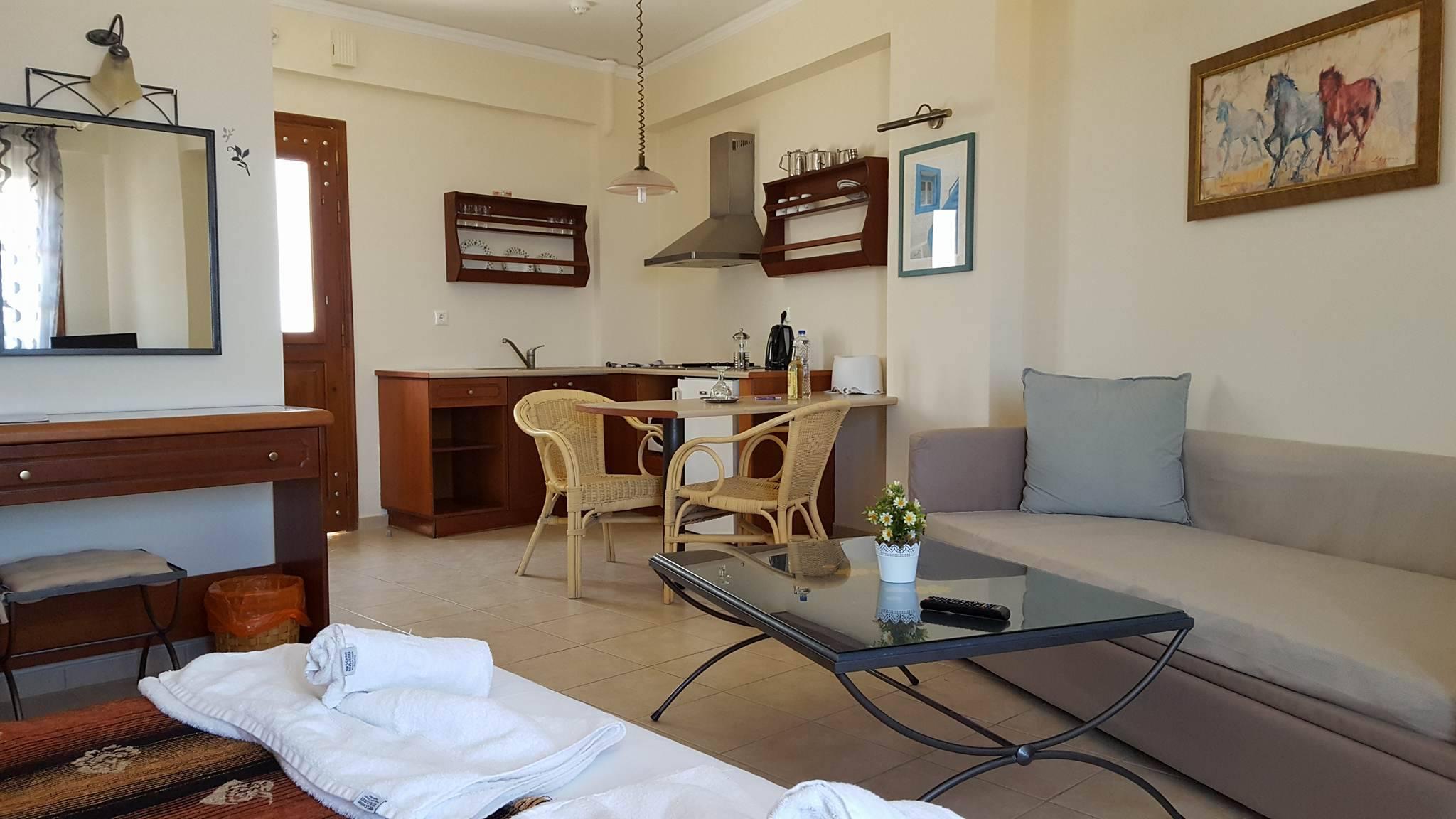 הרסוניסוס Amazones Village Suites מראה חיצוני תמונה